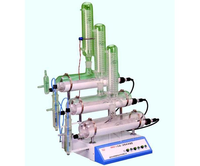 自動三重純水蒸餾器